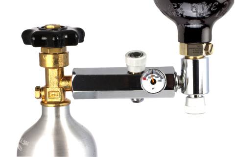 Ricaricare un cilindro Paintball CGA 320